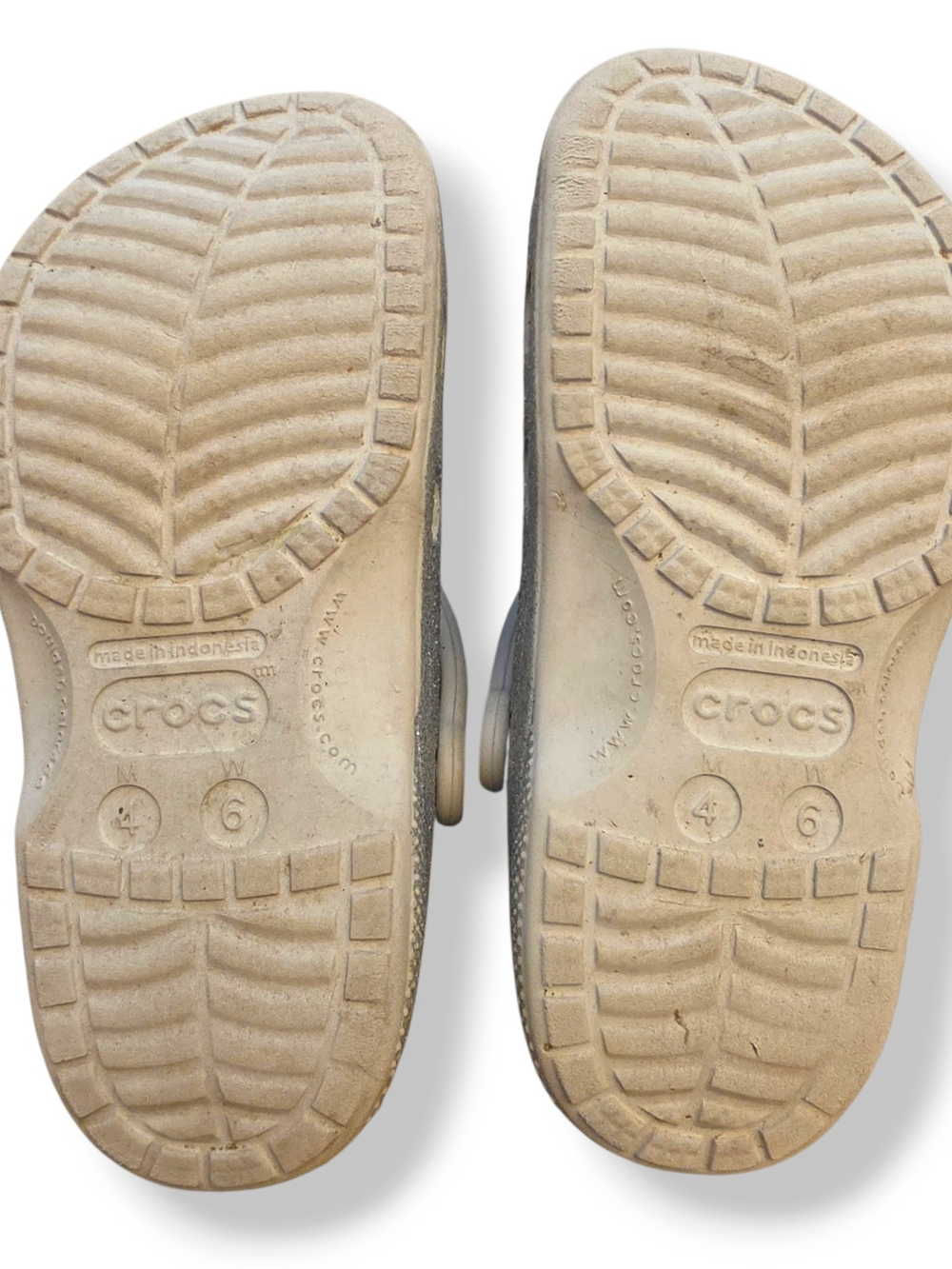 Crocs Classic Glitter Clog - Silver Unisex Men 4 Women 6 - Picture 9 of 11